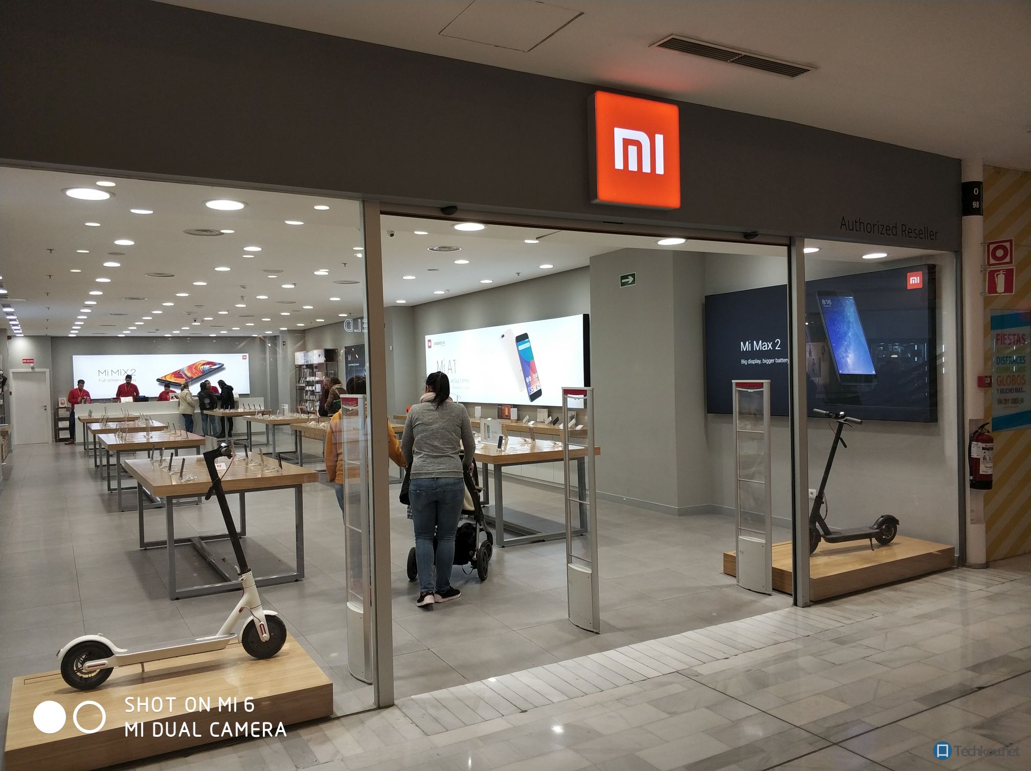 Eingang Xiaomi Mi Store Madrid