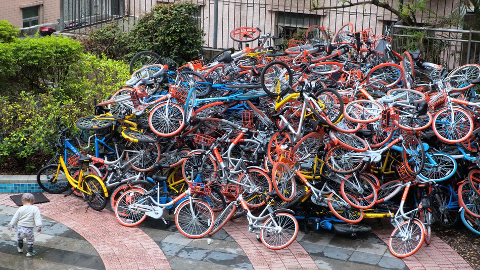 haufen leih fahrräder von ofo und mobike in china